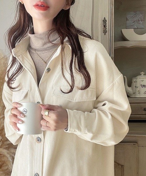 classicalelf(クラシカルエルフ)の「セットアップも楽しめる!コーデュロイロング丈シャツ(シャツ/ブラウス・レディース・ベージュ/モカ・MEDIUM/LARGE/X-LARGE)」の9枚目の写真