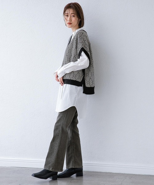 A part by(アパートバイ)の「SOMETHING/フレアデニムパンツ 959263(デニムパンツ・レディース・グレー/ライトブルー・MEDIUM/LARGE)」の19枚目の写真