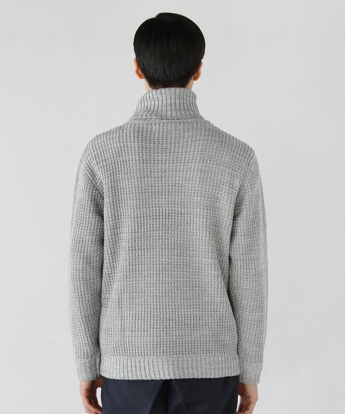 LIL VENDARS（リルヴェンダース）の「アンチピリング ワッフル編み タートル アクリル ニット セーター（ニット/セーター・メンズ・ブラック/ネイビー/ブラウン/オフホワイト/オリーブ/サンドベージュ/モカ/杢グレー/グレー系その他/チャコール・S/M/L/XL）」の13枚目の写真