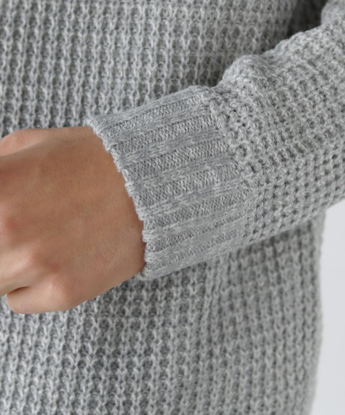 LIL VENDARS（リルヴェンダース）の「アンチピリング ワッフル編み タートル アクリル ニット セーター（ニット/セーター・メンズ・ブラック/ネイビー/ブラウン/オフホワイト/オリーブ/サンドベージュ/モカ/杢グレー/グレー系その他/チャコール・S/M/L/XL）」の15枚目の写真