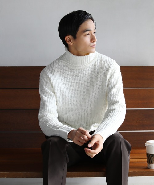 LIL VENDARS（リルヴェンダース）の「アンチピリング ワッフル編み タートル アクリル ニット セーター（ニット/セーター・メンズ・ブラック/ネイビー/ブラウン/オフホワイト/オリーブ/サンドベージュ/モカ/杢グレー/グレー系その他/チャコール・S/M/L/XL）」の19枚目の写真