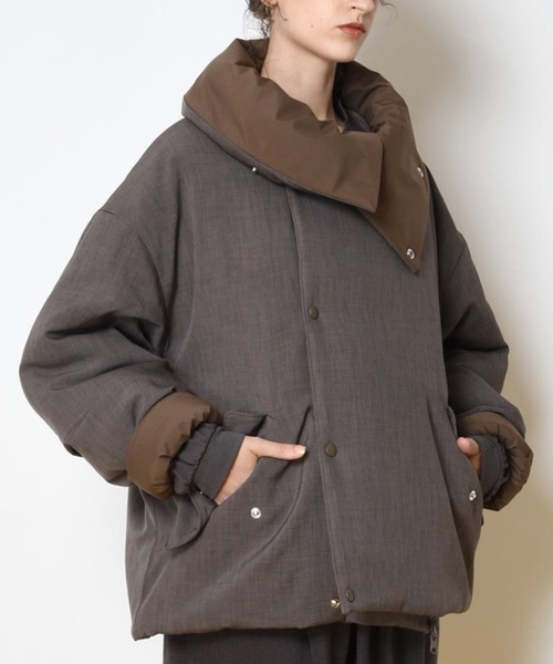 SUPERTHANKS（スーパーサンクス）の「リバーシブルスタンドカラービッグシルエット4WAYブルゾン(ユニセックス)（ダウンジャケット/コート・メンズ・ブラック/モカ/ライトカーキ/ライトブラック・S/M/L）」の3枚目の写真