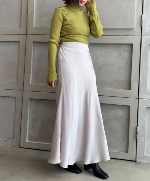 moment+（モーメントプラス）の「サテンマーメイドフレアロングスカート（スカート・レディース・ブラック/ダークグリーン/グレー/アイボリー/ライトグリーン/ピンク/ターコイズブルー・M/L/S）」の19枚目の写真