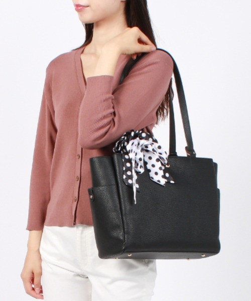 Via Demizon(ビアデミゾン)の「WEB限定商品 365days’シンプルトートバッグA4サイズ(トートバッグ・レディース・ブラック/グレイッシュベージュ・フリー)」の21枚目の写真