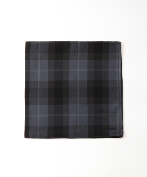 EDIFICE（エディフィス）の「パターンハンカチ1（ハンカチ/ハンドタオル・メンズ・チャコールグレー/ブラック/ベージュ/ネイビー/ブラウン/グレー/ピンク/ブルー/ボルドー/マルチ/ダークブルー/ブルー系その他/その他9/その他10/その他16・FREE）」の4枚目の写真