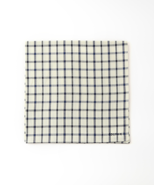 EDIFICE（エディフィス）の「パターンハンカチ1（ハンカチ/ハンドタオル・メンズ・チャコールグレー/ブラック/ベージュ/ネイビー/ブラウン/グレー/ピンク/ブルー/ボルドー/マルチ/ダークブルー/ブルー系その他/その他9/その他10/その他16・FREE）」の7枚目の写真