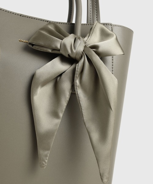 CHARLES & KEITH（チャールズ & キース）の「ボウトートバッグ