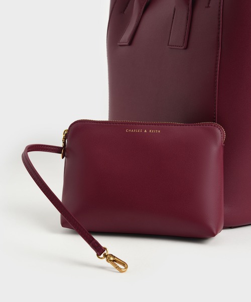CHARLES & KEITH（チャールズ & キース）の「ボウトートバッグ