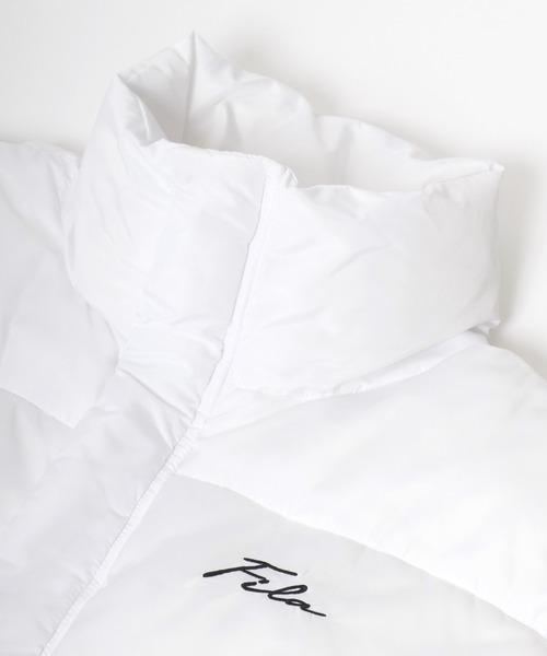 FILA（フィラ）の「FILA◆ビッグシルエット パデットスタンドカラージャケット/フェイクダウンジャケット/ショートペディン（ダウンジャケット/コート・メンズ・ホワイト/ブラック・LL/M/L）」の4枚目の写真