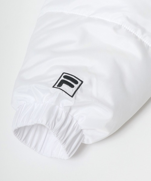 FILA（フィラ）の「FILA◆ビッグシルエット パデットスタンドカラージャケット/フェイクダウンジャケット/ショートペディン（ダウンジャケット/コート・メンズ・ホワイト/ブラック・LL/M/L）」の11枚目の写真