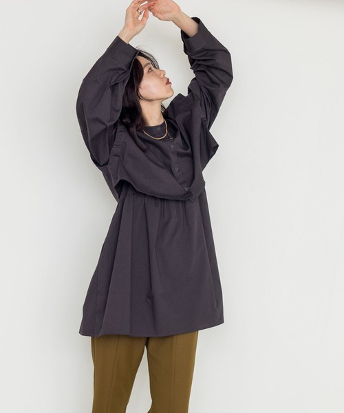 w closet（ダブルクローゼット）の「マルチWAYセパレートシャツ（シャツ/ブラウス・レディース・ベージュ/オフホワイト/スミクロ・FREE）」の15枚目の写真