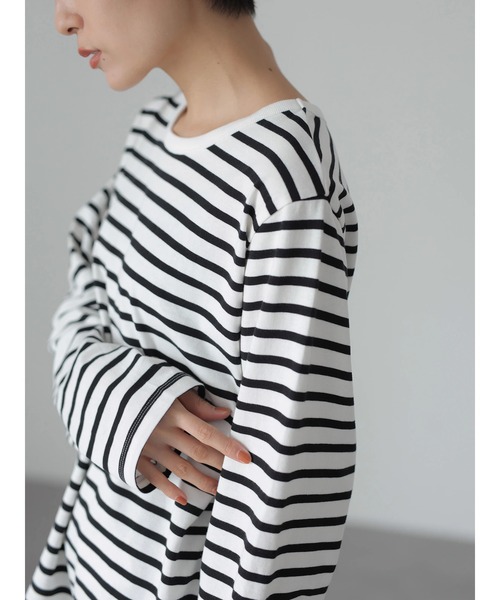 AMERICAN HOLIC(アメリカンホリック)の「クルーネックボーダーカットプルオーバー(Tシャツ/カットソー・レディース・その他9/ブラック系その他4/ブルー系その他2・M/S/L)」の14枚目の写真