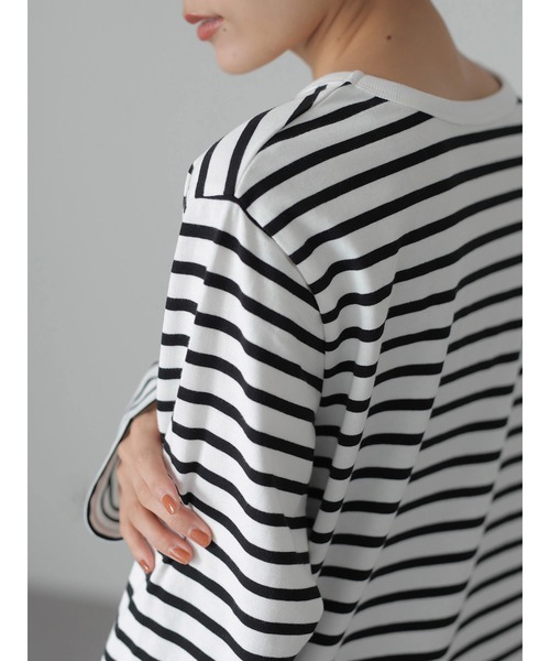 AMERICAN HOLIC(アメリカンホリック)の「クルーネックボーダーカットプルオーバー(Tシャツ/カットソー・レディース・その他9/ブラック系その他4/ブルー系その他2・M/S/L)」の8枚目の写真