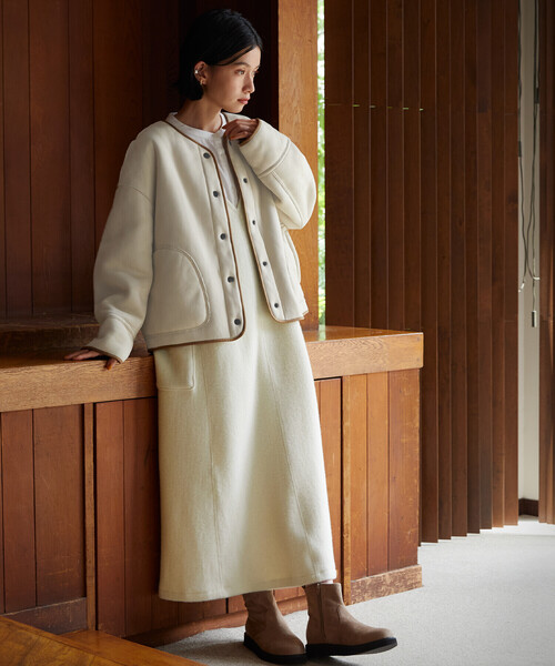 ONIGIRI（オニギリ）の「リバーシブルブルゾン 〈エコムートン×ボア〉（ブルゾン・レディース・ベージュ/ブラウン・MEDIUM/LARGE）」の19枚目の写真