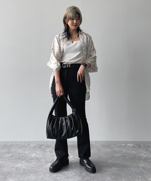 PAGEBOY（ページボーイ）の「ワンハンドルギャザーバッグ（ハンドバッグ・レディース・ブラック/グリーン・FREE）」の6枚目の写真