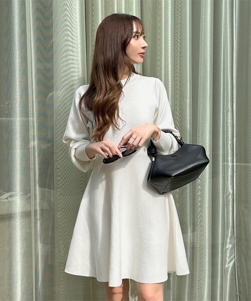 KOBE LETTUCE（コウベレタス）の「[ 岡部あゆみさんコラボ ]選べる3タイプニットワンピース（ワンピース・レディース・ブラック/アイボリー/ボルドー/モカ/ホワイト系その他/ブラック系その他/ブラウン系その他/レッド系その他/ネイビー系/ネイビー/ブラウン/ブラウン系/グレー系/チャコールグレー/ブルー系1/ベージュ系1/グレー系1/ライトベージュ/ベージュ系/ブルー系2/ホワイト系その他2/ネイビー系1/ブラック系その他2/ブルー系/ホワイト系2/ブラック系その他4/ダークグリーン系2/グレー系3/ネイビー系3/ホワイト系その他4/ホワイト系その他3/ベージュ系2/ネイビー系2/グレー系2/ダークグリーン系1/ブラック系その他3/ホワイト系1/ダークグリーン/オフホワイト/ダークグリーン系/ホワイト系/ベージュ系3/ブルー系3/ブルー系4/ブルー系5/ブルー系6/グレー系4/グレー系5/グレー系6/グレー系7/ホワイト系その他5/ホワイト系その他6/ホワイト系その他7/ホワイト×ブラック・1/2/3/5/4）」の12枚目の写真