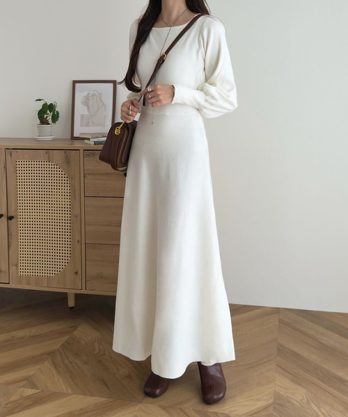 KOBE LETTUCE（コウベレタス）の「[ 岡部あゆみさんコラボ ]選べる3タイプニットワンピース（ワンピース・レディース・ブラック/アイボリー/ボルドー/モカ/ホワイト系その他/ブラック系その他/ブラウン系その他/レッド系その他/ネイビー系/ネイビー/ブラウン/ブラウン系/グレー系/チャコールグレー/ブルー系1/ベージュ系1/グレー系1/ライトベージュ/ベージュ系/ブルー系2/ホワイト系その他2/ネイビー系1/ブラック系その他2/ブルー系/ホワイト系2/ブラック系その他4/ダークグリーン系2/グレー系3/ネイビー系3/ホワイト系その他4/ホワイト系その他3/ベージュ系2/ネイビー系2/グレー系2/ダークグリーン系1/ブラック系その他3/ホワイト系1/ダークグリーン/オフホワイト/ダークグリーン系/ホワイト系/ベージュ系3/ブルー系3/ブルー系4/ブルー系5/ブルー系6/グレー系4/グレー系5/グレー系6/グレー系7/ホワイト系その他5/ホワイト系その他6/ホワイト系その他7/ホワイト×ブラック・1/2/3/5/4）」の11枚目の写真