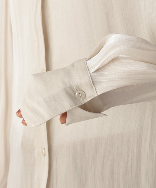 LOWRYS FARM（ローリーズファーム）の「シャイニーシャツLS 235605