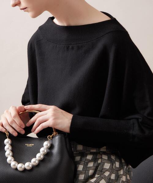 Tiara（ティアラ）の「【VIOLAd'ORO】20TH別注パールハンドバッグ（ハンドバッグ・レディース・アイボリー/ブラック・FREE）」の6枚目の写真