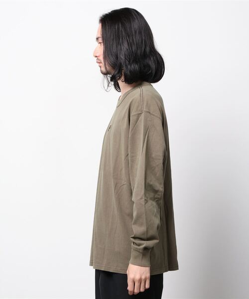 NIKE（ナイキ）の「NIKE AS M NSW TEE LS PREMIUM ESSNTL DJ1583-004/010（Tシャツ/カットソー・メンズ・ブラウン/ブラック・LARGE/X-LARGE/MEDIUM）」の3枚目の写真