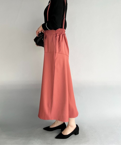 PICCIN（ピッチン）の「フロントボタンマーメイドスカート（サスペンダー付き）（スカート・レディース・ブラック/ピンク・M/L）」の4枚目の写真