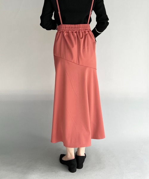 PICCIN（ピッチン）の「フロントボタンマーメイドスカート（サスペンダー付き）（スカート・レディース・ブラック/ピンク・M/L）」の5枚目の写真