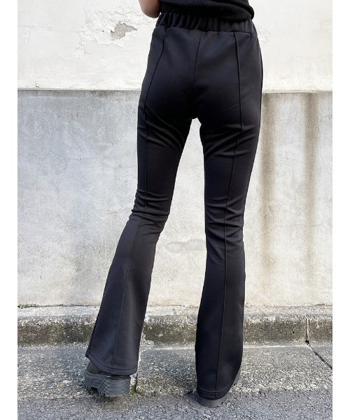 ENVYM（アンビー）の「スムースフレアＰＴ（その他パンツ・レディース・ブラック/ブラウン・FREE）」の4枚目の写真