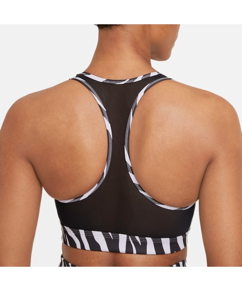 NIKE(ナイキ)の「NIKE/ナイキ SWOOSH ICON CLASH/スウッシュ アイコン クラッシュ ブラ(スポーツブラ・レディース・ブラック/グレー・M/L/S)」の6枚目の写真