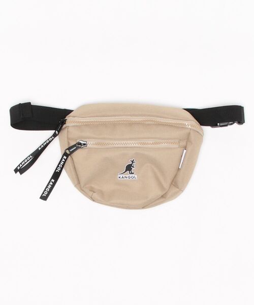 KANGOL（カンゴール）の「【KANGOL / カンゴール】 ダブル ZIP ボディバッグ（ボディバッグ/ウエストポーチ・レディース・ホワイト/ブラック/ベージュ・FREE）」の8枚目の写真