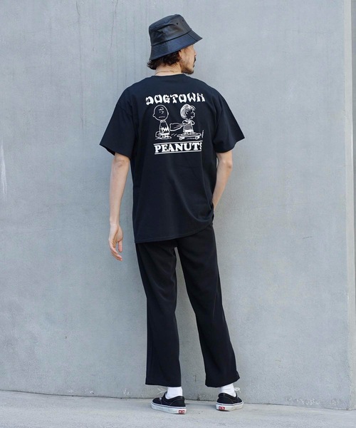 DOGTOWN(ドッグタウン)の「PEANUTS CHARLIE BROWN POCKET S/S T-SHIRTS/DOGTOWN(ドッグタウン)半袖Tシャツ(Tシャツ/カットソー・メンズ・ホワイト/ブラック・MEDIUM/LARGE/X-LARGE/XX-LARGE)」の22枚目の写真