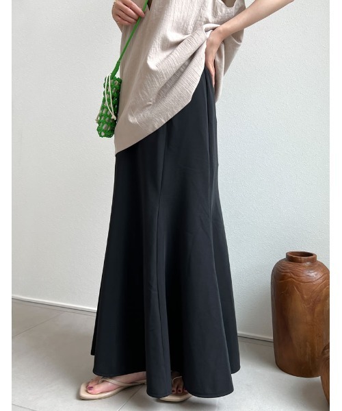 Re:EDIT（リエディ）の「[新色追加][低身長サイズ有][イージーケア]リブポンチハイウエストマーメイドスカート（スカート・レディース・ブラック/ブルー/ベージュ/グリーン/ラベンダー/ブルー系その他/グレー・AM/AS/LARGE/MEDIUM）」の22枚目の写真