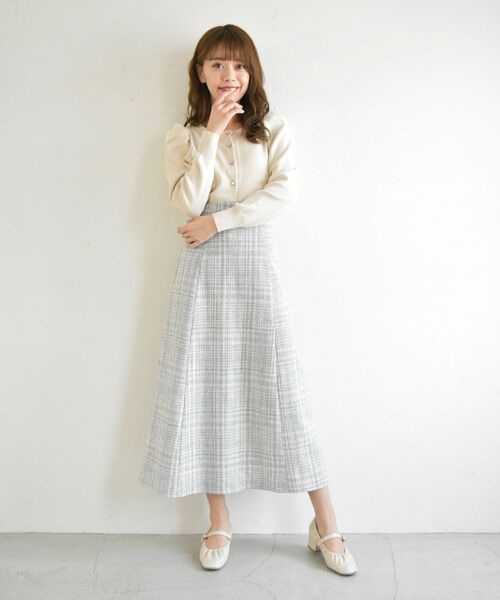 MAJESTIC LEGON（マジェスティックレゴン）の「パワショルコンパクトニットカーデ（カーディガン/ボレロ・レディース・アイボリー/ブルー系その他2/ブラック系その他/ブラック/ブルー・MEDIUM）」の16枚目の写真