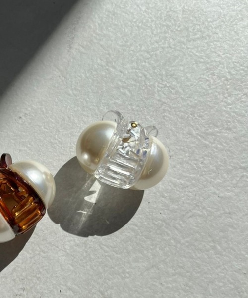 Heather（ヘザー）の「パールミニバンスクリップ　275607（バレッタ/ヘアクリップ・レディース・ブラウン/クリア・ONE SIZE）」の2枚目の写真