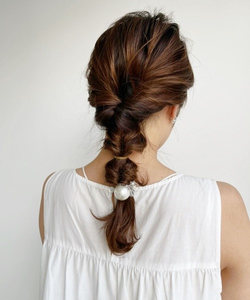 Heather（ヘザー）の「パールミニバンスクリップ　275607（バレッタ/ヘアクリップ・レディース・ブラウン/クリア・ONE SIZE）」の5枚目の写真