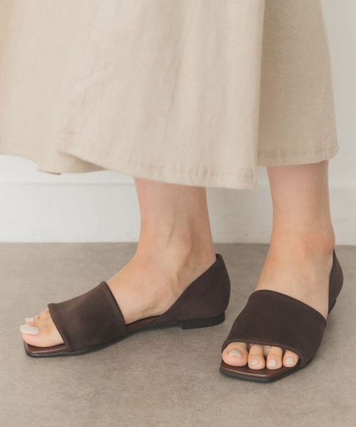 RODE SKO（ロデスコ）の「『MADE IN JAPAN』スクエアトゥストレッチサンダル（サンダル・レディース・ブラック/ブラウン/グレー/マスタード・38/36/37）」の16枚目の写真