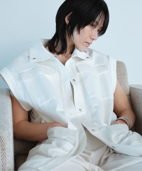 GALLARDAGALANTE(ガリャルダガランテ)の「スクエアスリーブジャケット【オンラインストア限定商品】(その他アウター・レディース・オフホワイト/カーキ・FREE)」の17枚目の写真