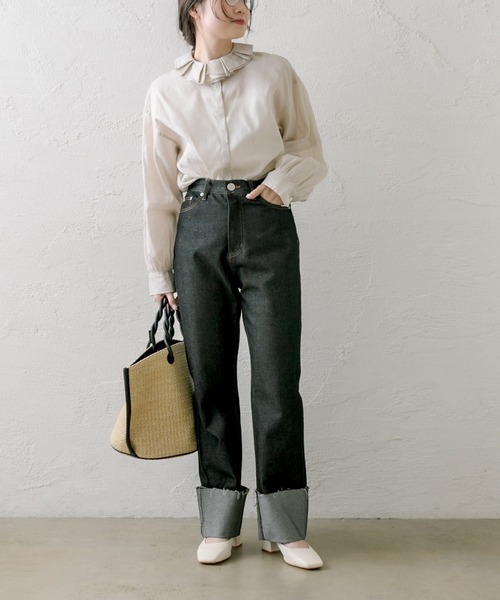 PUAL CE CIN
ヴィンテージライクデニムバンドカラーシャツ PUAL CE CIN（ピュアルセシン）の「ロールアップデニムパンツ