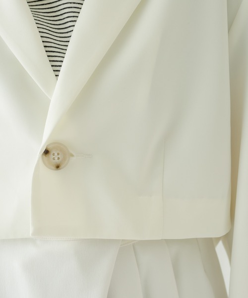 mystic(ミスティック)の「ショートジャケット(テーラードジャケット・レディース・ブラック/オフホワイト/アイボリー・FREE)」の9枚目の写真