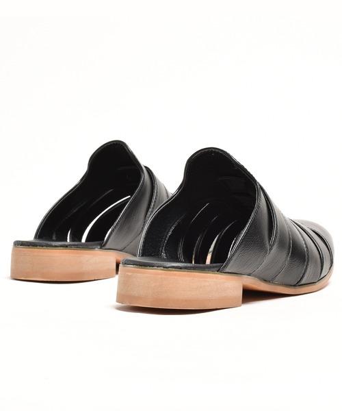 SVEC(シュベック)の「グルカ ミュール サンダル(サンダル・メンズ・ブラック・42/44/45/41/39/40/43)」の13枚目の写真