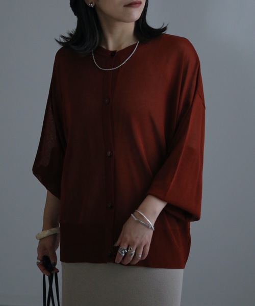 ap retro(アプレトロ)の「シアーカーディガン 前後2WAY(カーディガン/ボレロ・レディース・ブラック/ブラウン/オフホワイト/テラコッタ・FREE)」の15枚目の写真