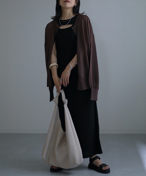 ap retro(アプレトロ)の「シアーカーディガン 前後2WAY(カーディガン/ボレロ・レディース・ブラック/ブラウン/オフホワイト/テラコッタ・FREE)」の9枚目の写真