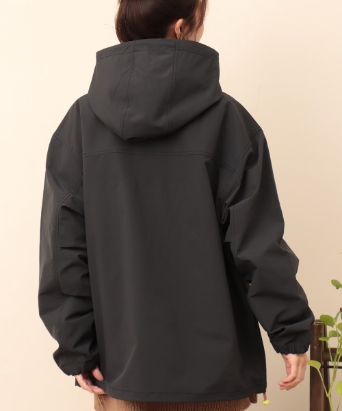 チチカカ(チチカカ)の「【ユニセックス】 撥水マウンテンパーカー(マウンテンパーカー・メンズ・ブラック/ベージュ・MEDIUM/LARGE)」の5枚目の写真