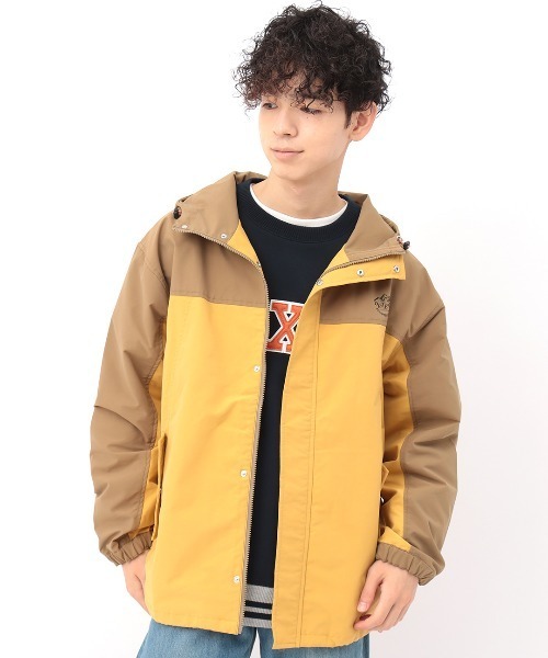 チチカカ(チチカカ)の「【ユニセックス】 撥水マウンテンパーカー(マウンテンパーカー・メンズ・ブラック/ベージュ・MEDIUM/LARGE)」の13枚目の写真