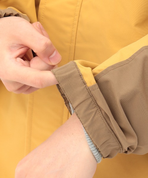 チチカカ(チチカカ)の「【ユニセックス】 撥水マウンテンパーカー(マウンテンパーカー・メンズ・ブラック/ベージュ・MEDIUM/LARGE)」の20枚目の写真