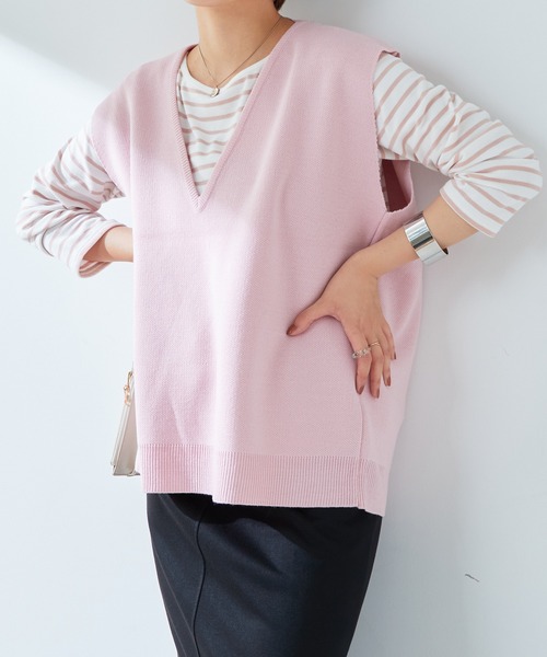 natural couture（ナチュラルクチュール）の「マルチWAYデザインニットベスト（ベスト・レディース・ブラック/ベージュ/オフホワイト/ピンク/オレンジ・FREE）」の4枚目の写真