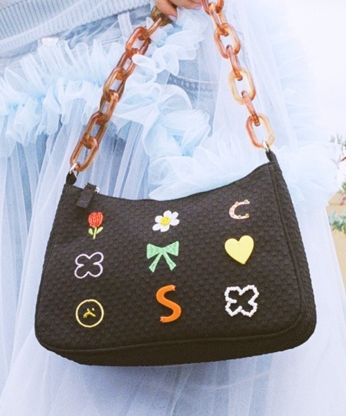 Casselini(キャセリーニ)の「【そわんわん×Casselini】Casselini(キャセリーニ)Many parts bag(ハンドバッグ・レディース・ブラック/ピンク・FREE)」の7枚目の写真