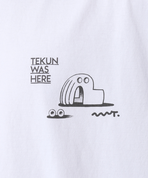 JOURNAL STANDARD（ジャーナルスタンダード）の「TEKUN WAS HERE OITE Tシャツ（Tシャツ/カットソー・メンズ・ホワイト・MEDIUM/LARGE/X-LARGE）」の7枚目の写真