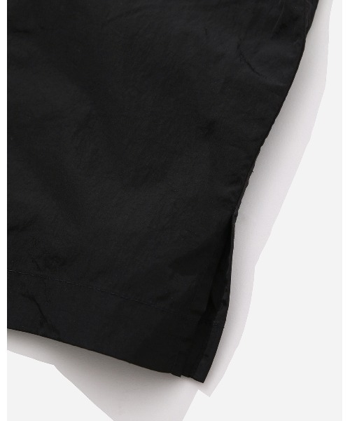 Saturdays NYC（サタデーズ ニューヨークシティ ）の「Dani Nylon Camp Collar Shirt（シャツ/ブラウス・レディース・ブラック/ネイビー/ミント・X-SMALL/S/M/L/XL）」の7枚目の写真