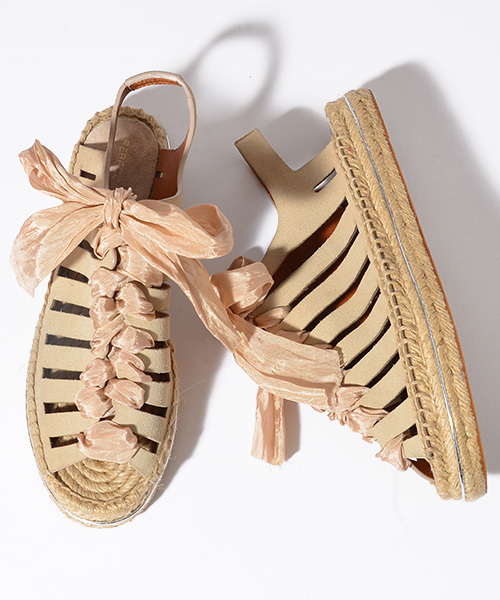 REBECCA MINKOFF（レベッカミンコフ）の「REBECCAMINKOFF / レースアップ エスパドリーユ（サンダル・レディース・ホワイト系その他/ブラック・9/7/5/8/6）」の5枚目の写真