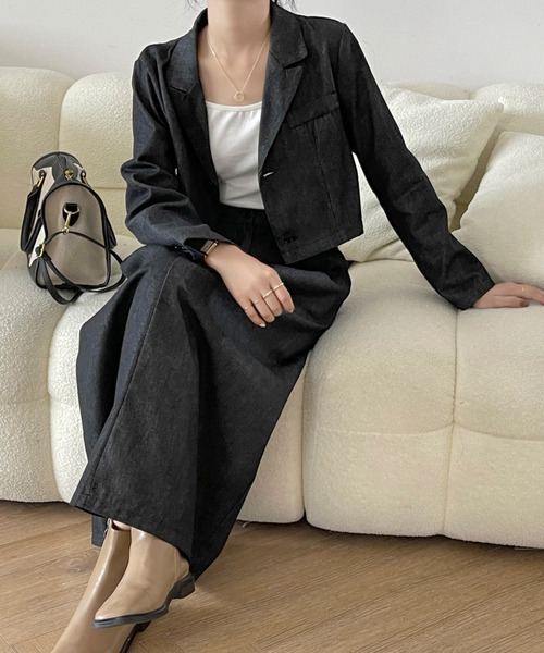 emi+（エミプラス）の「ショート開襟デニムジャケット＋ロングスカート セットアップ（テーラードジャケット・レディース・ブラック/インディゴブルー・M/L）」の11枚目の写真